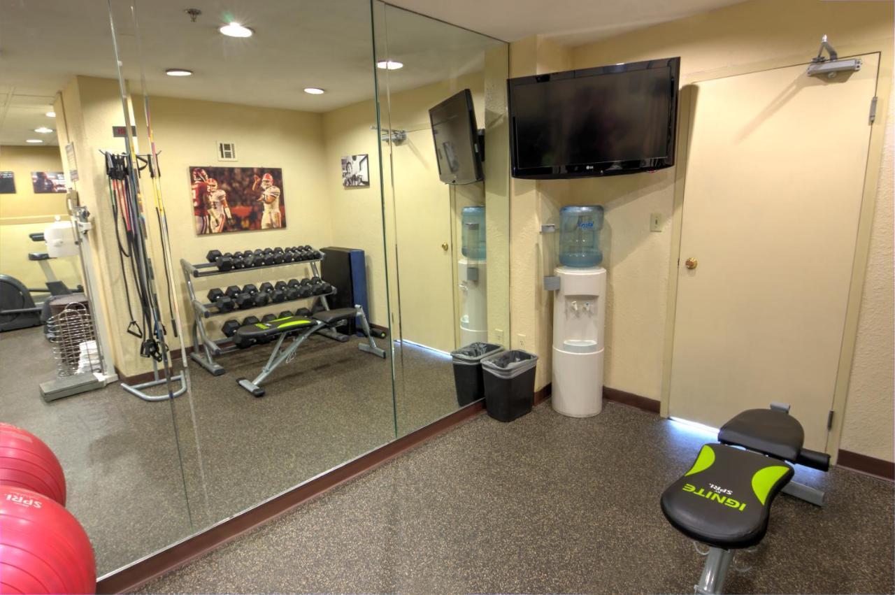 Holiday Inn Gainesville-University Center By Ihg מראה חיצוני תמונה
