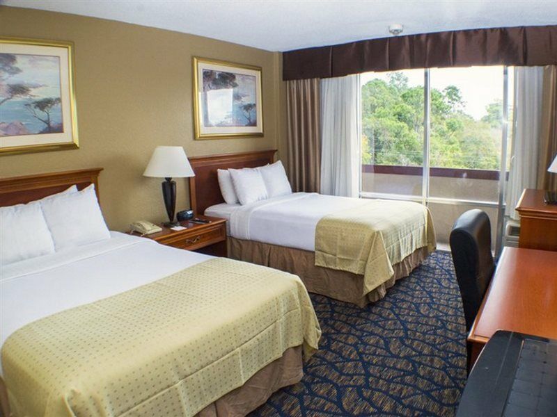 Holiday Inn Gainesville-University Center By Ihg מראה חיצוני תמונה