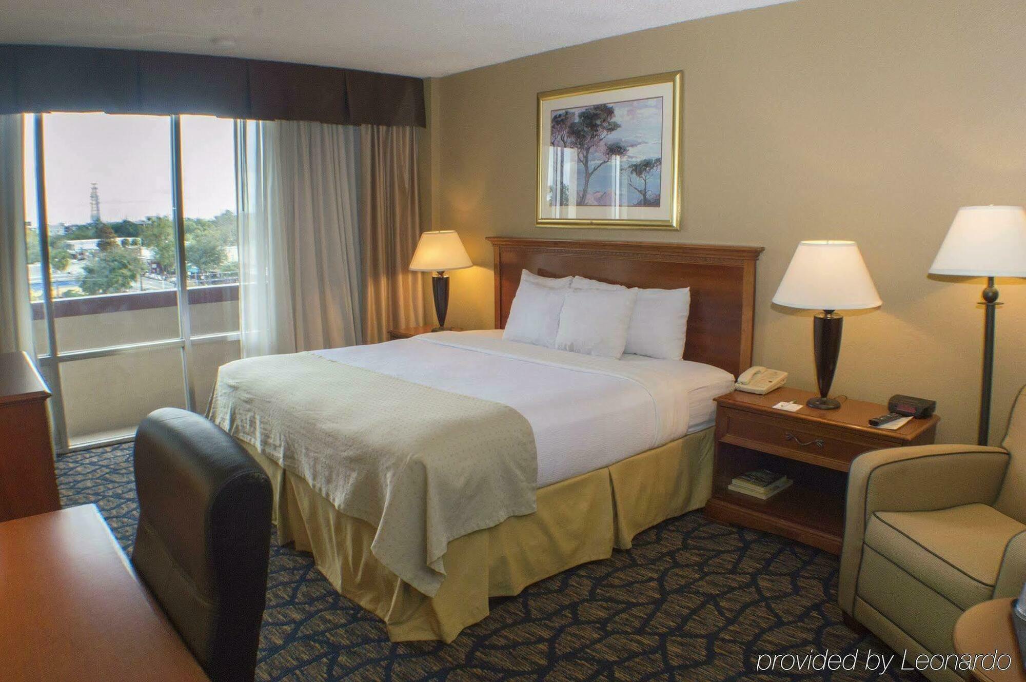 Holiday Inn Gainesville-University Center By Ihg מראה חיצוני תמונה